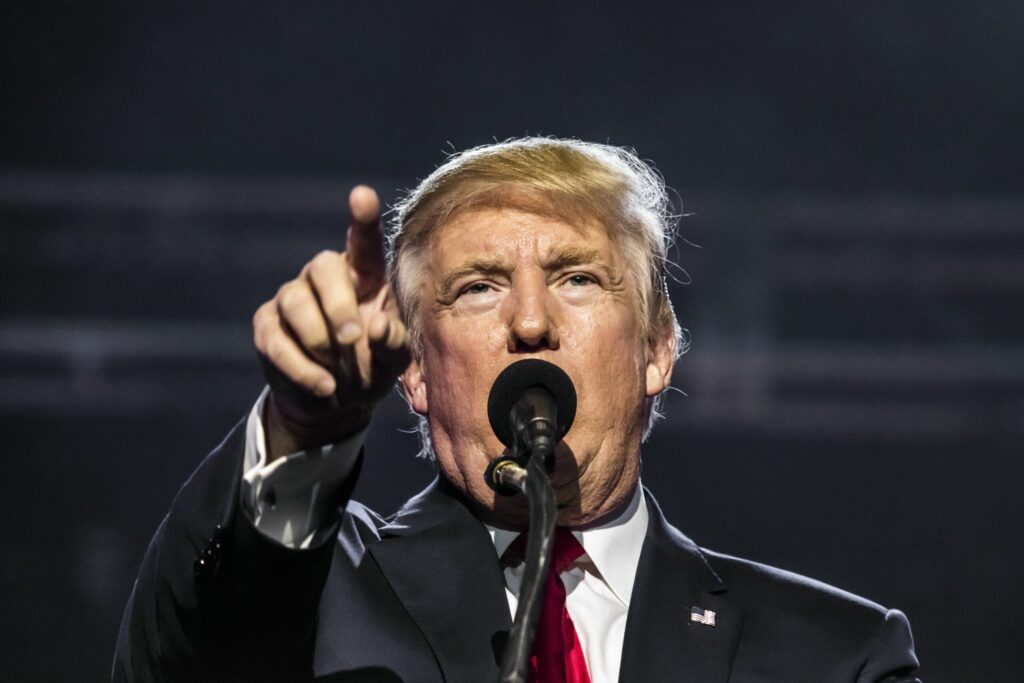 America threatens military intervention in unstable regime: America